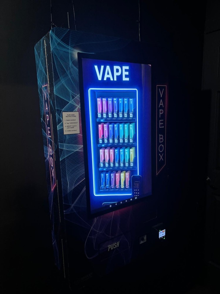 vending machine with credit card reader