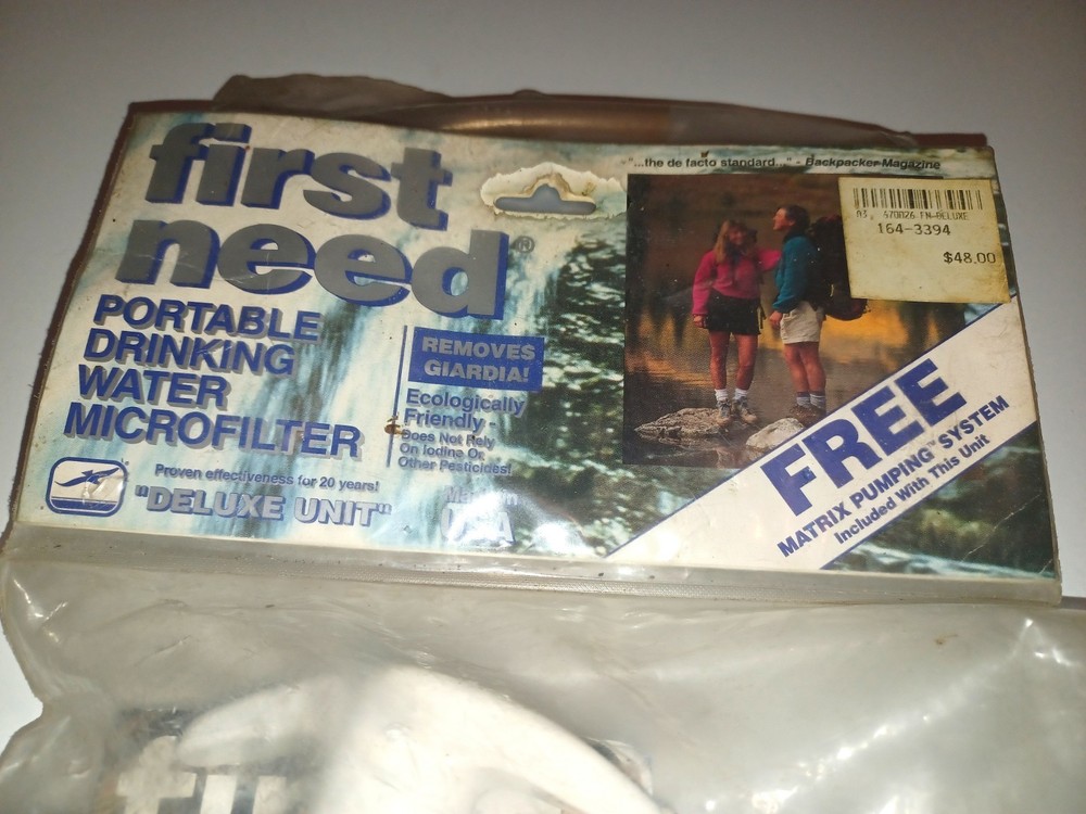 NEW Old Stock First Need Portable Water Purifier Microfilter Filter Deluxe Unit