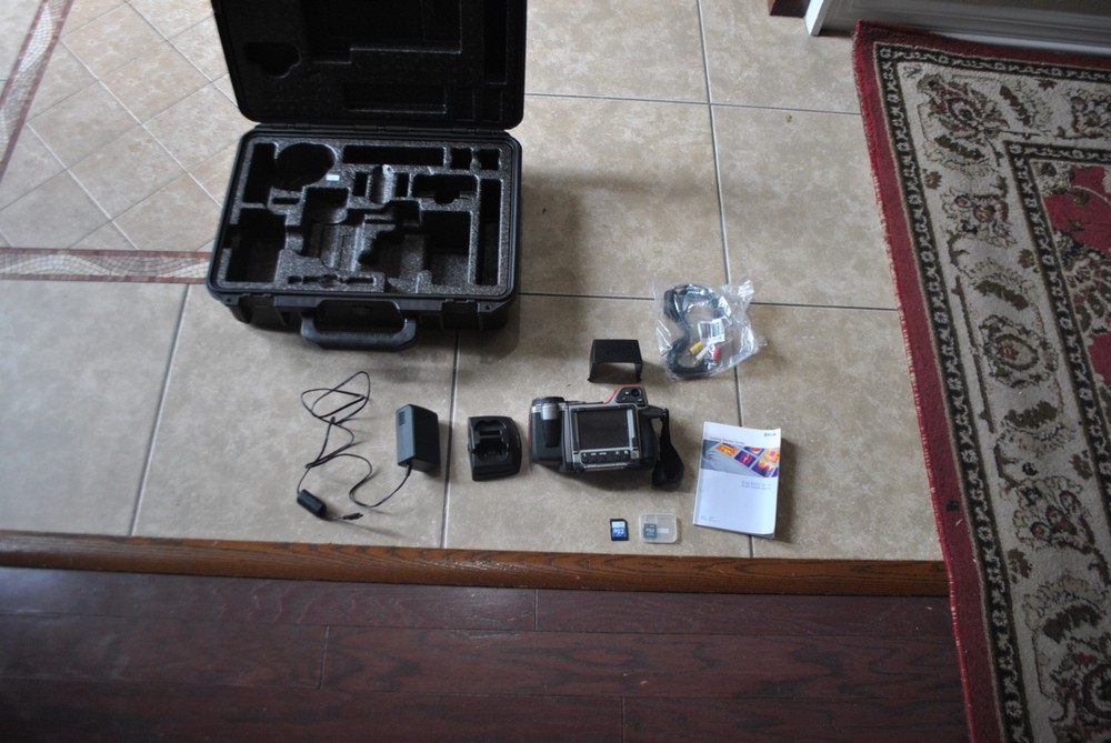 FLIR T400 thermal camera