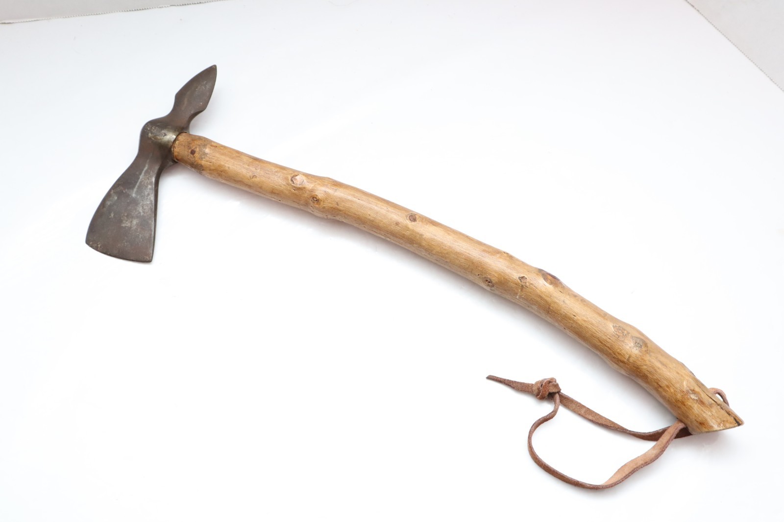 ANTIQUE SPIKE TOMAHAWK Plains INDIAN TRADE AXE HAND FORGED Native American 18"