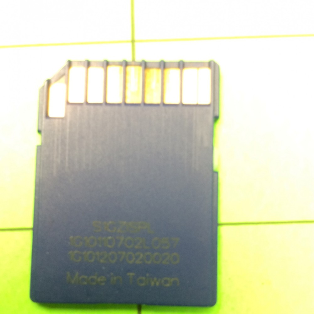 Camera Simpletech 1GB SD Memory