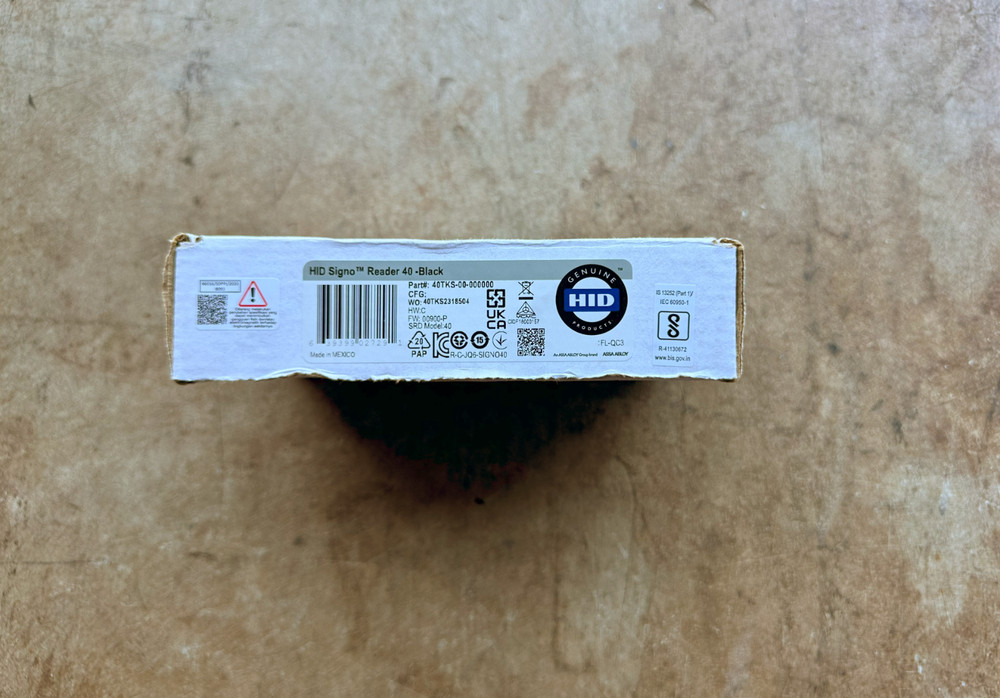 HID Signo 40 Reader - 40TKS-00-000000