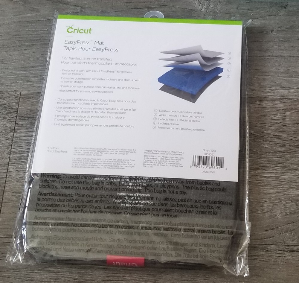 Cricut easy press mat 8x10 - New
