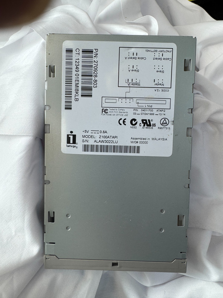 Zip Drive 100 Model Z100ATAPI