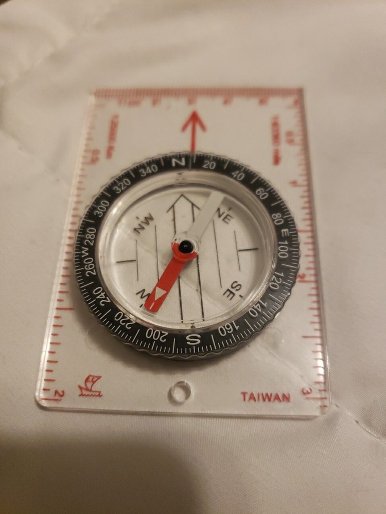 COMPASS MAP READING NAVIGATION RULER ELEVATION MEASURE