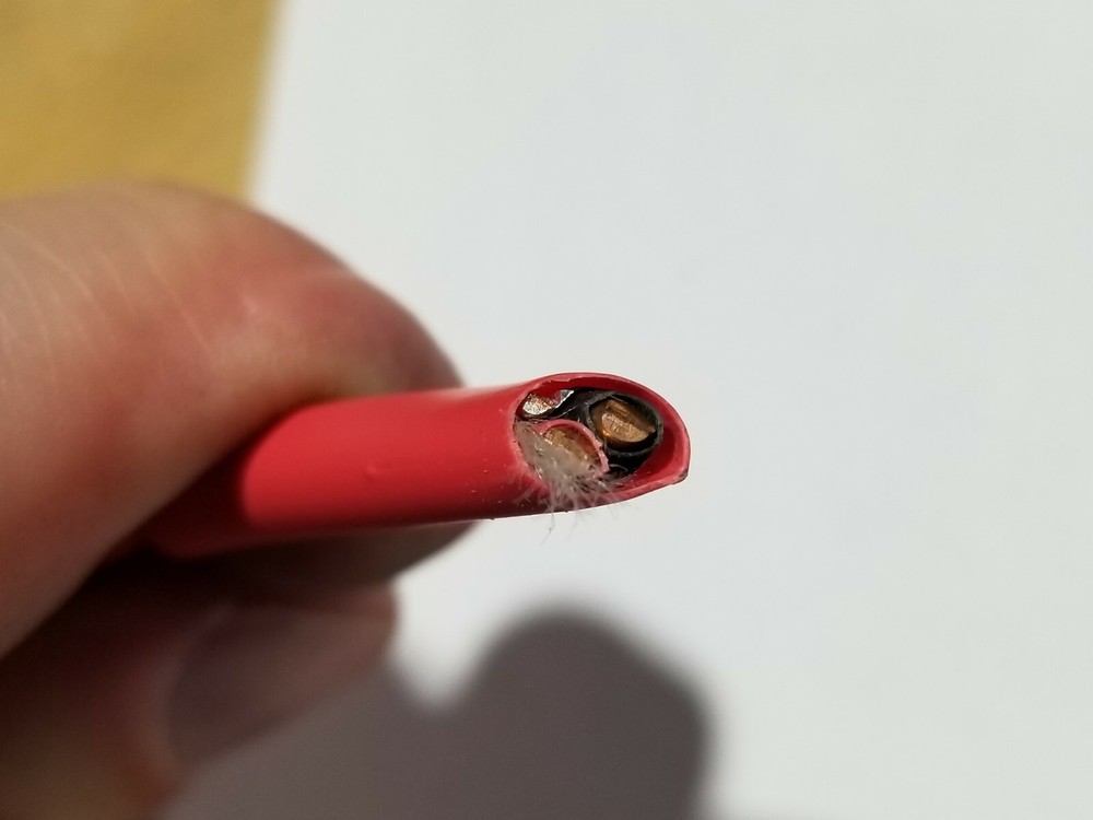 Southwire Genesis 4610 12/2C Solid Shielded Plenum Fire Alarm Cable Red /50ft