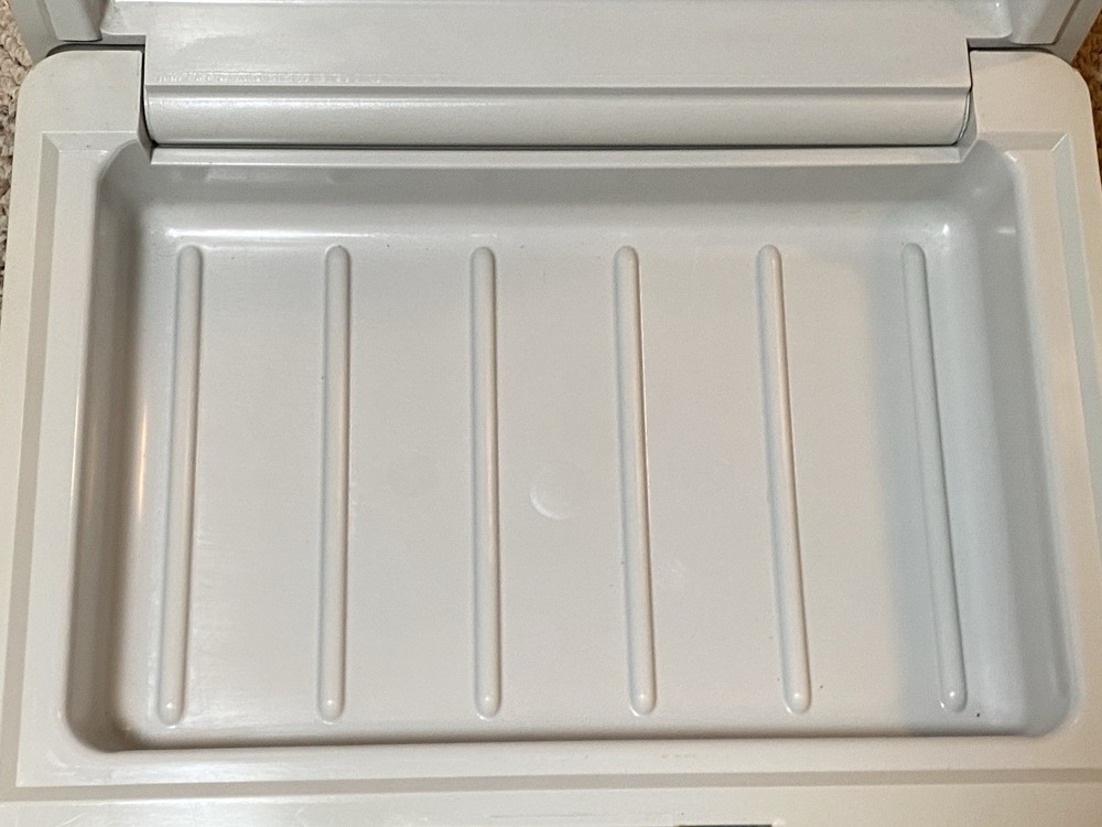 Brinks Home Security Fire, Water, Safe, Lock Box