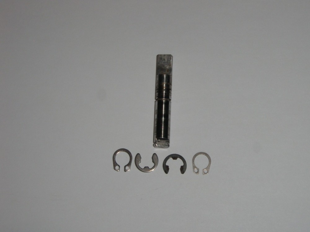 Shaft for Pan in Breadman Bread Maker Model TR2200C (3-rivet pan version only)