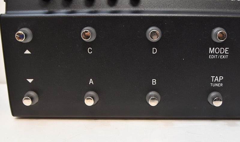 LINE6 POD GO AMP/EFFECT PROCESSOR [(21)PG55M7037002417]
