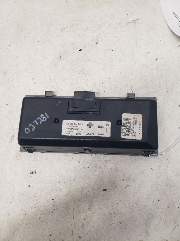 2007 TOUAREG Clock OEM