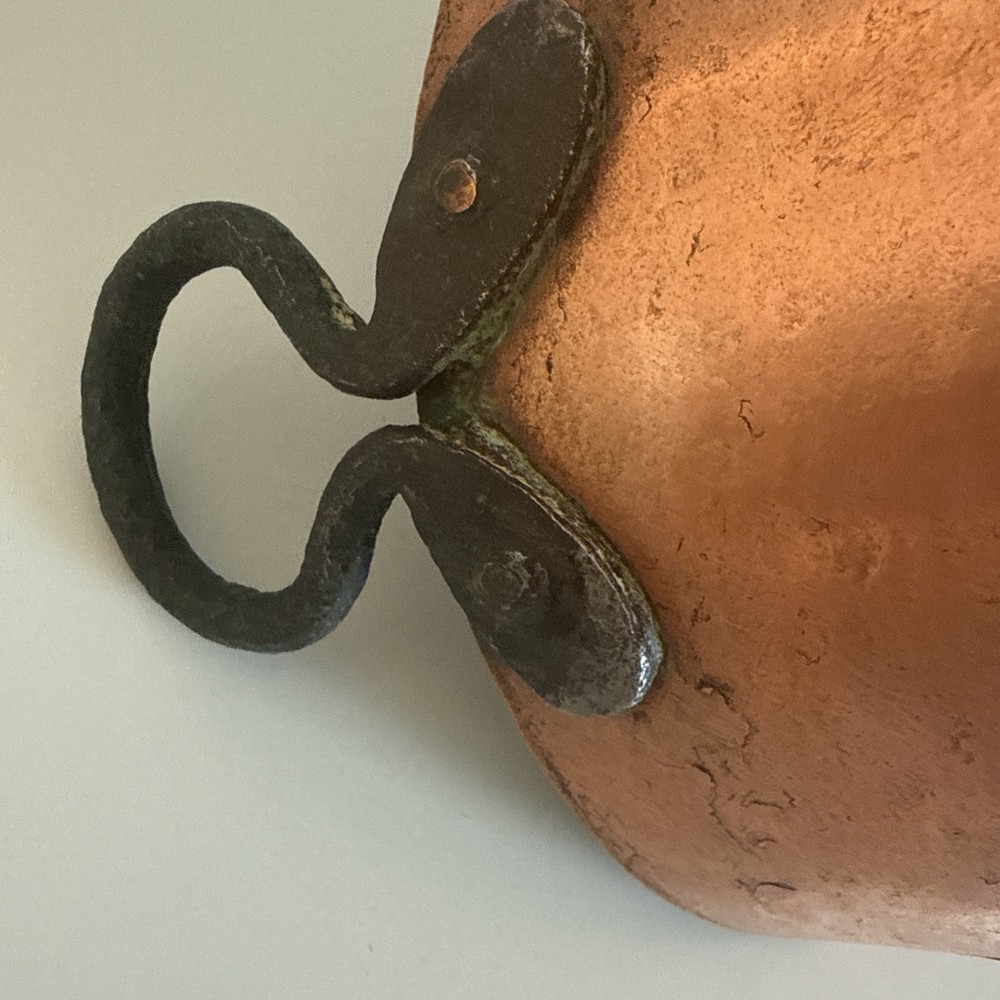 Rustic Hand Crafted Hammered Copper Pot with Riveted Handles 10.5 diameter