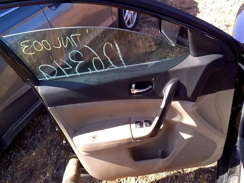 MAXIMA 2013 High Mounted Stop Light 1037485181