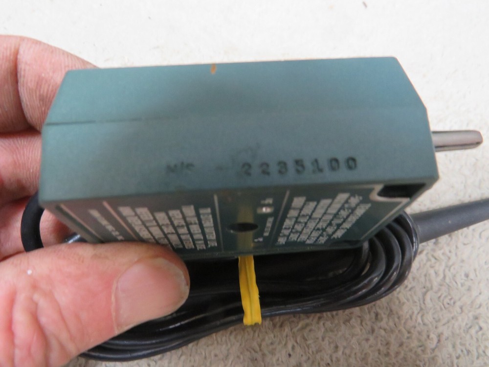 Vintage FLUKE 80T-150 Temperature Probe