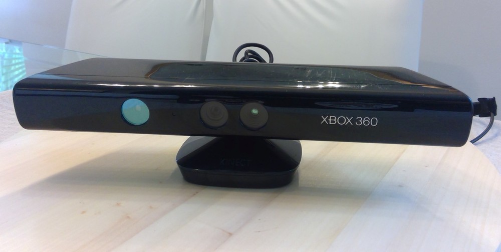 Authentic Xbox 360 Kinect Sensor Black - for repair