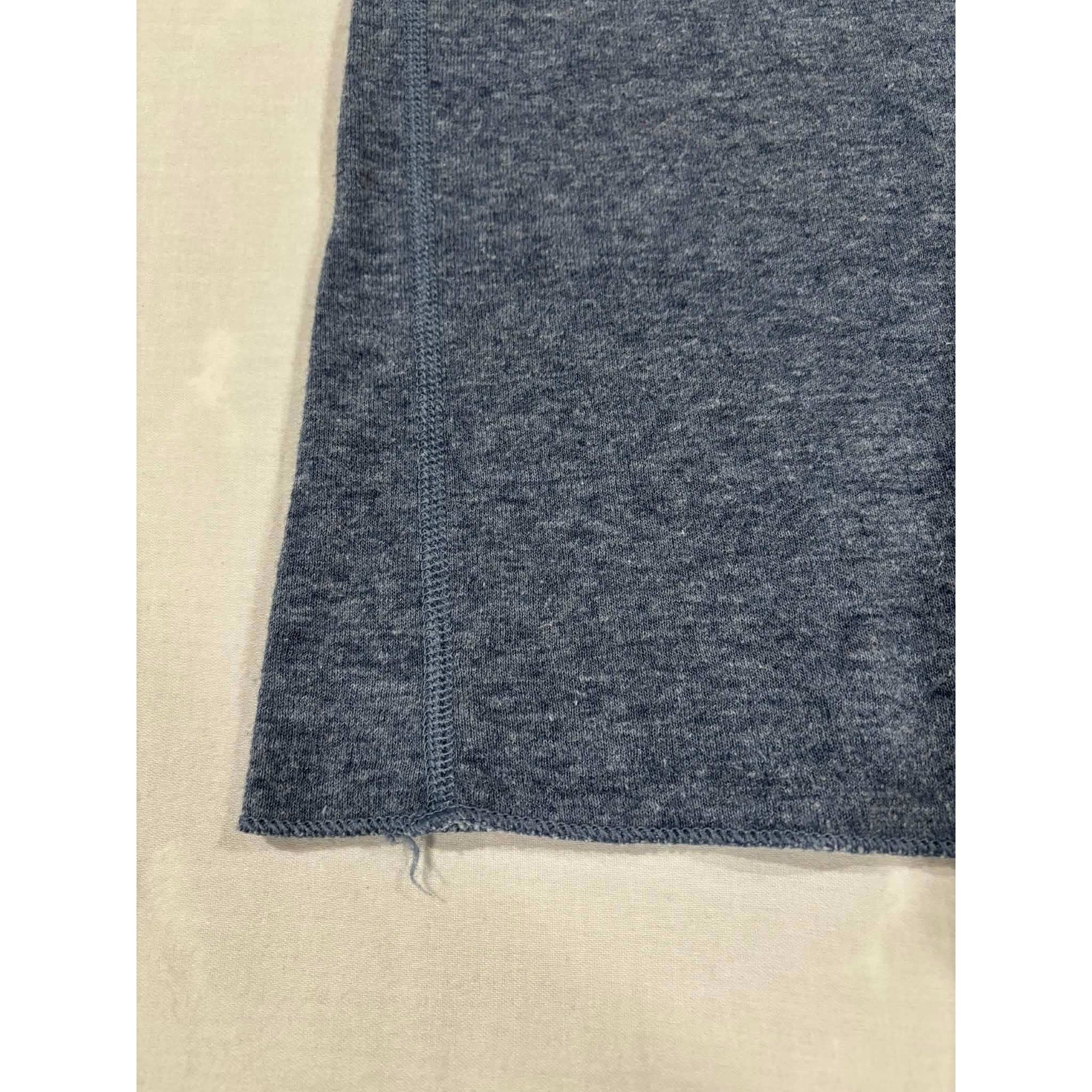 LL Bean Mens Traditional Fit Henley Long Sleeve Shirt Blue Medium Cotton Blend