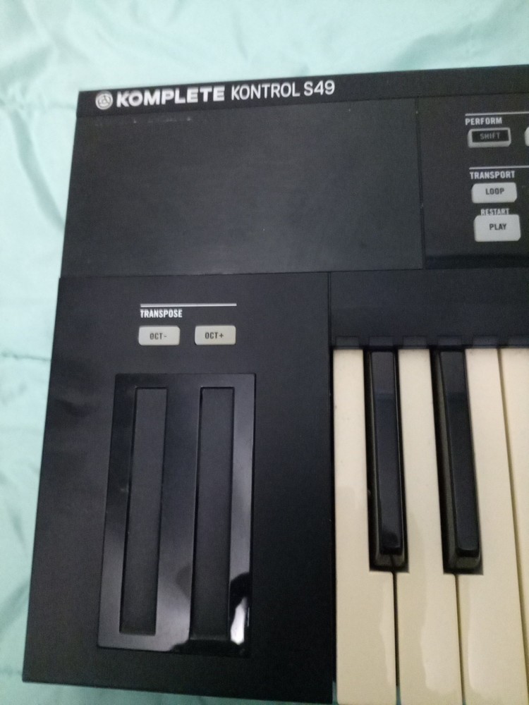 Native Instruments Komplete Kontrol S49 Keyboard For Parts