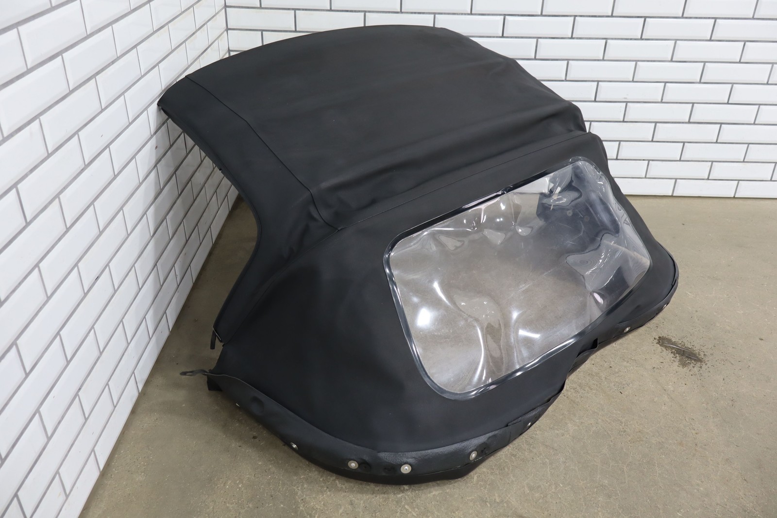 99-05 Mazda Miata NB Black Soft Top Convertible Roof W/Frame & Plastic Window