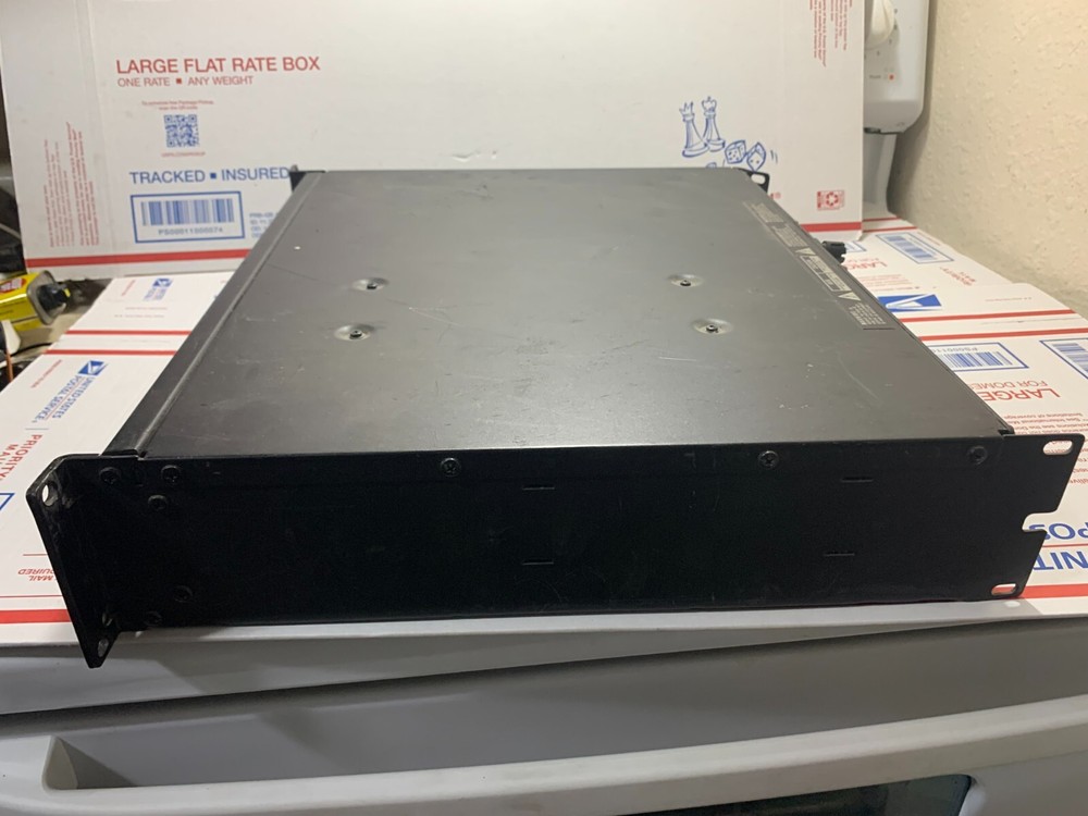 QSC RMX1450 2-CHANNEL POWER AMPLIFIER