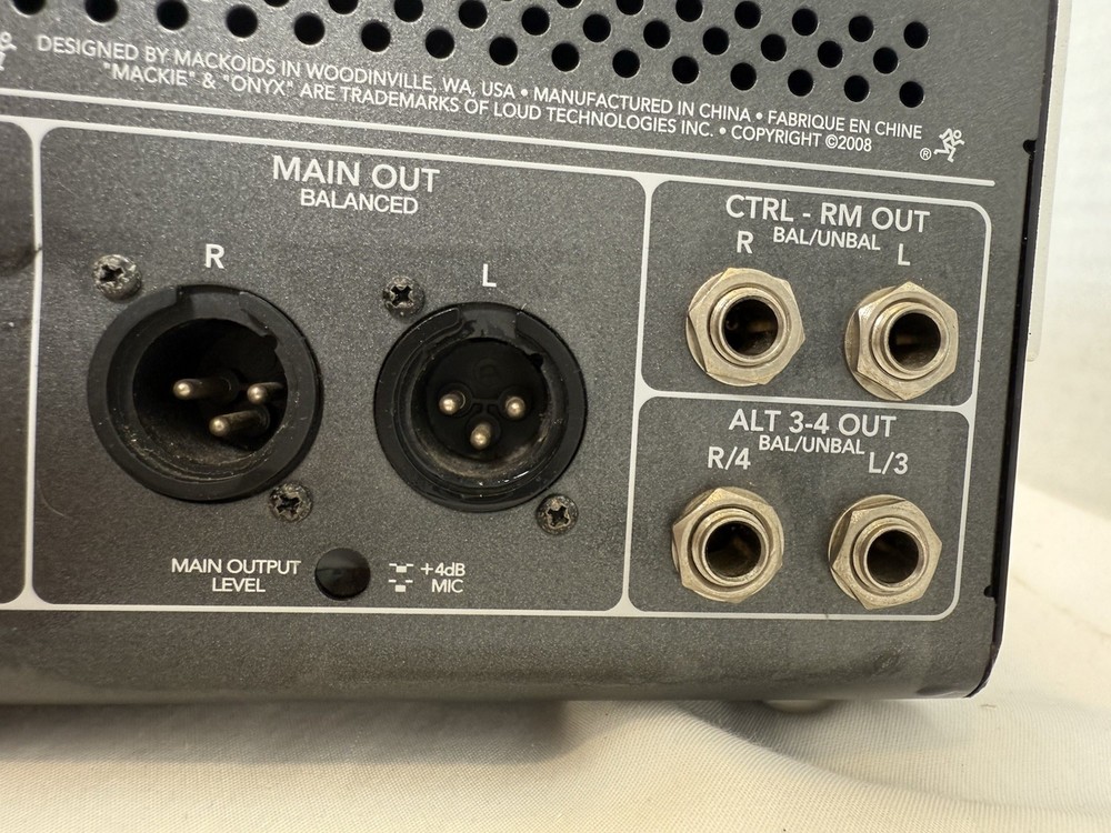 Mackie Onyx 820i Fire Wire Audio Mixer/Interface Great Condition Untested
