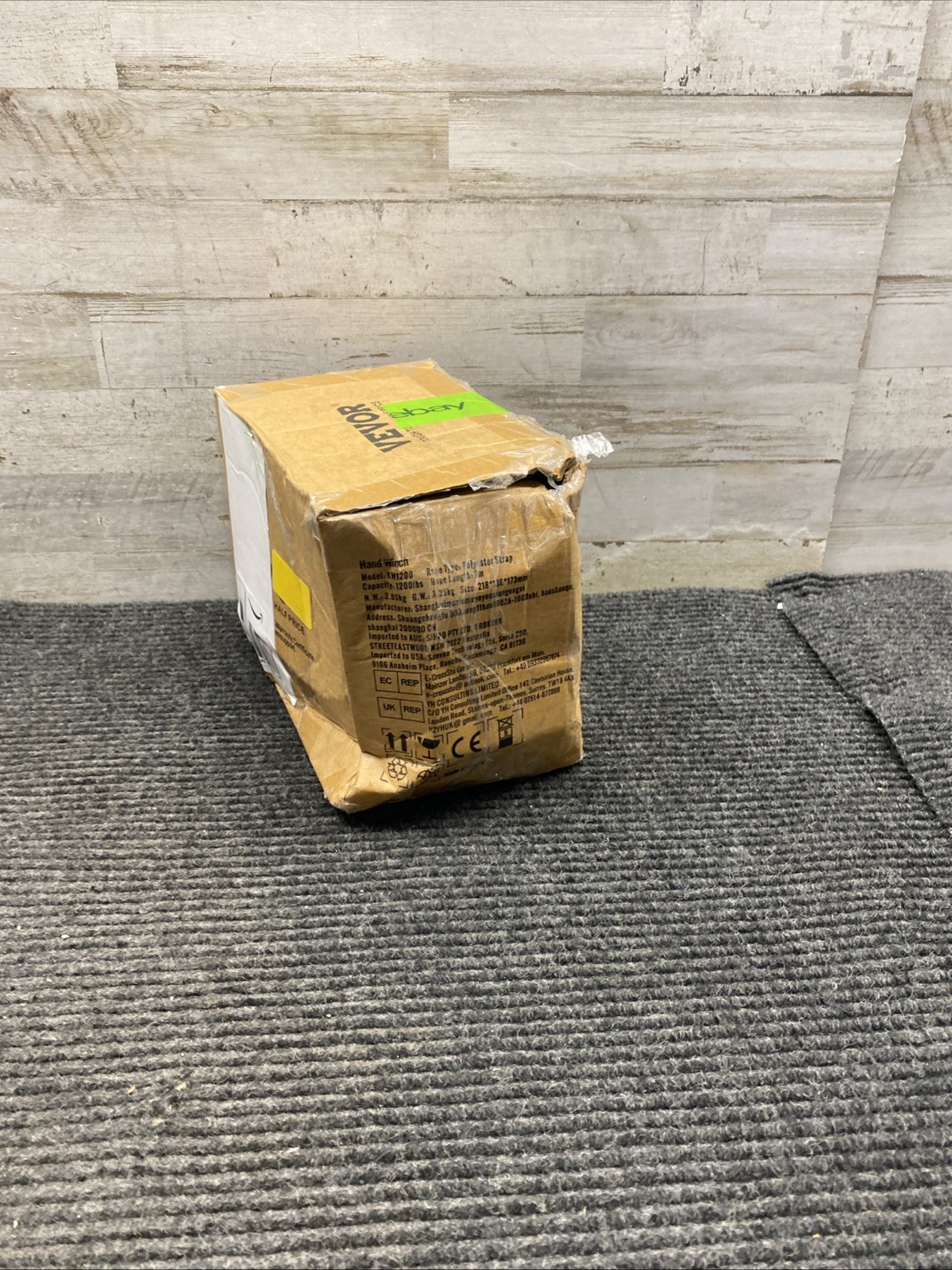 VEVOR KW1200 Hand Winch, 1200 lbs Pulling Capacity