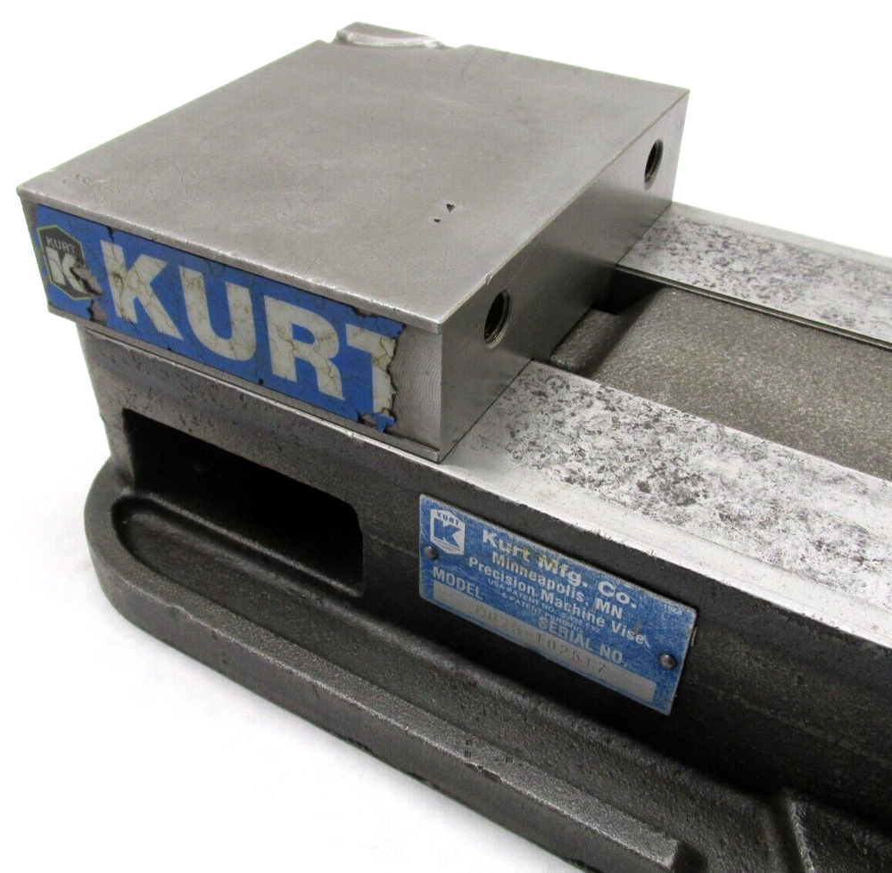 KURT ANGLOCK 6" MILLING MACHINE VISE - #D675