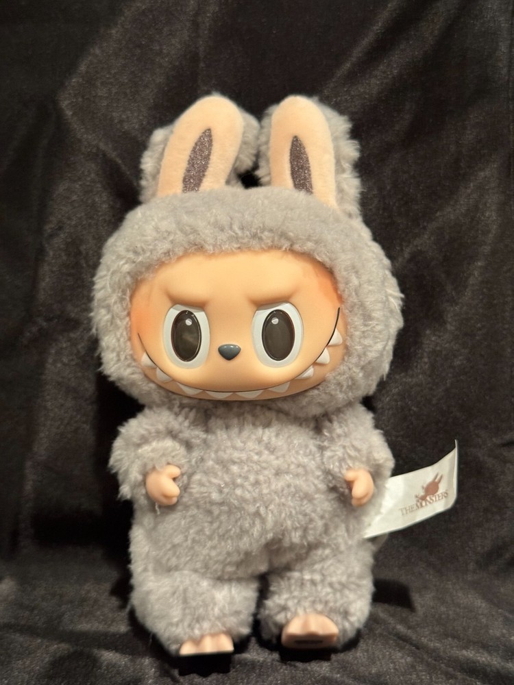 Authentic - POP MART - THE MONSTERS - Exciting Macaron - Sesame Bean