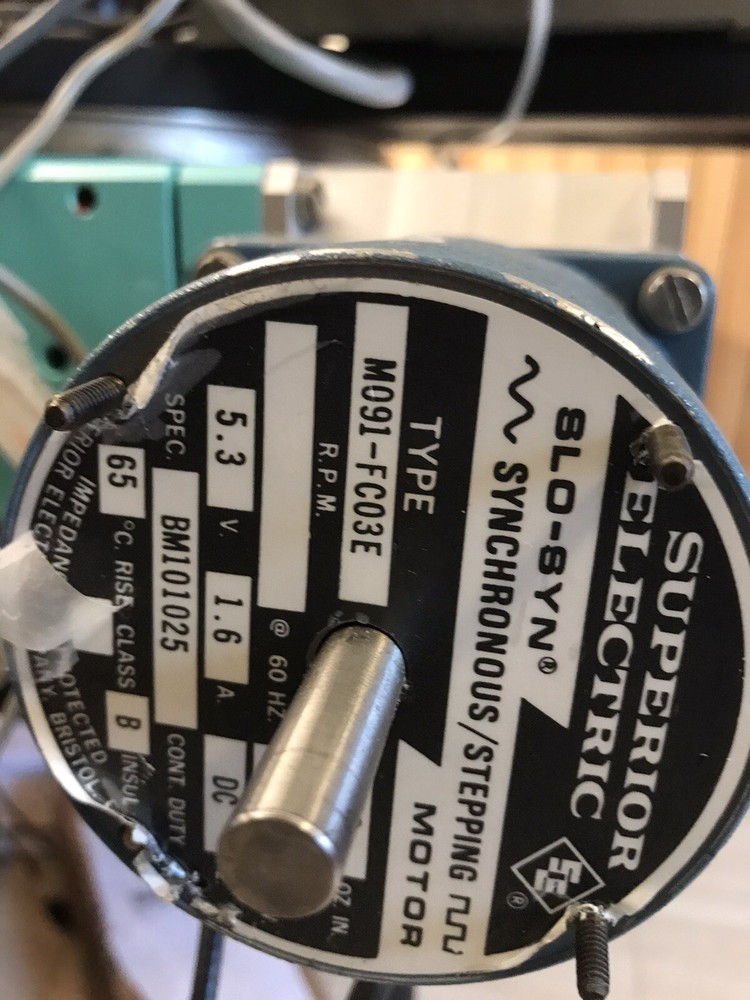 Huber Motorized Rotation goniometer