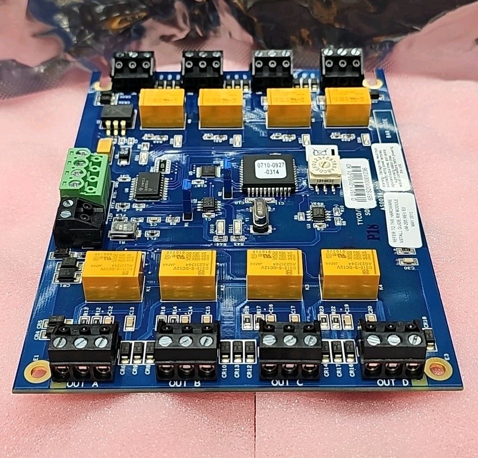 SOFTWARE HOUSE AS0074-000 R/8 MODULE RELAY BOARD NEW OPEN BOX