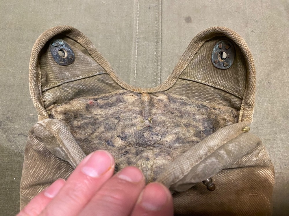 ORIGINAL WWII US ARMY M1942 MOUNTED CANTEEN COVER-OD#3, BRITISH MADE