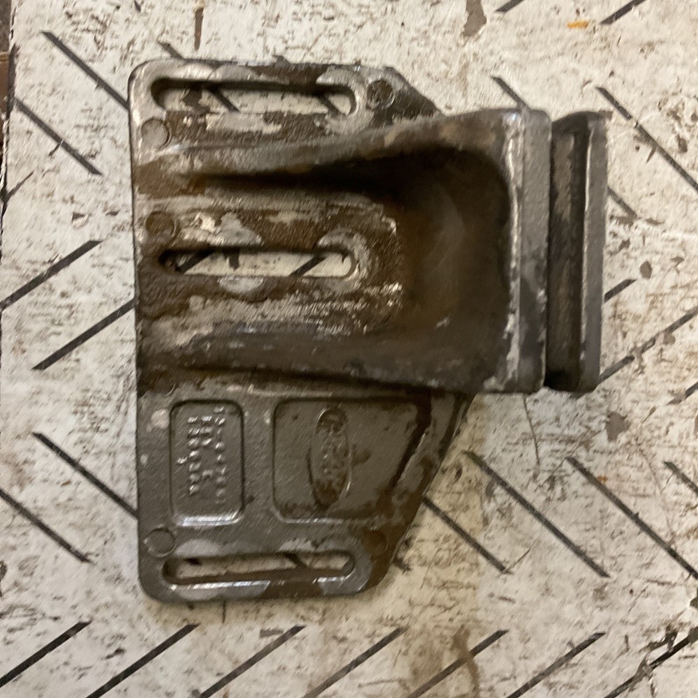 Peterbilt Support-Upper Hood | 13-04709L