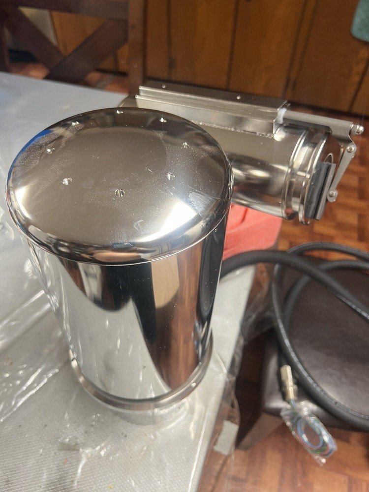 PELCO IPSXMPT31     WITH PELCO IPSXM-2 Power Module