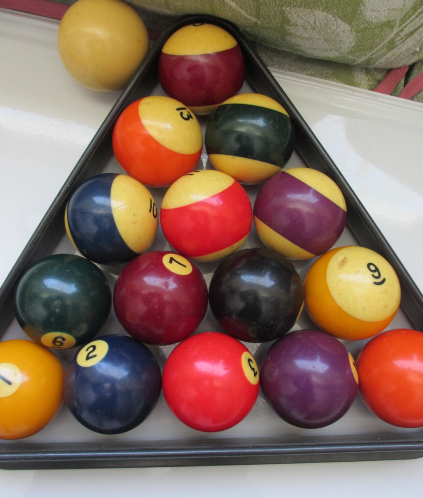 Pool/Billards Balls Set with rack