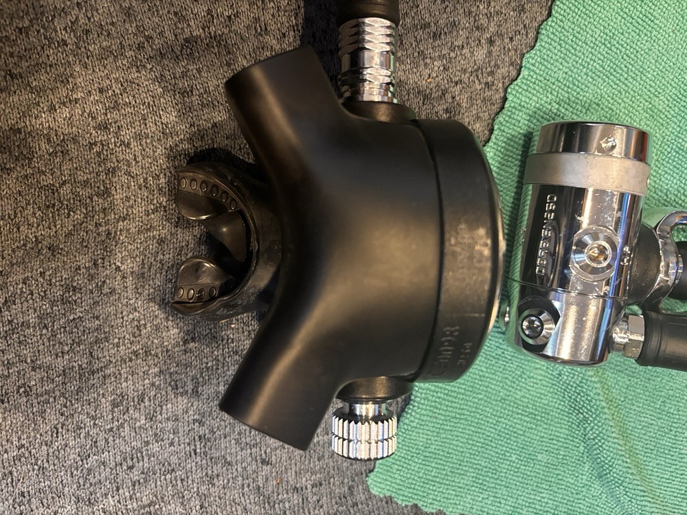 Apeks TX50 Regulator - Pre-owned