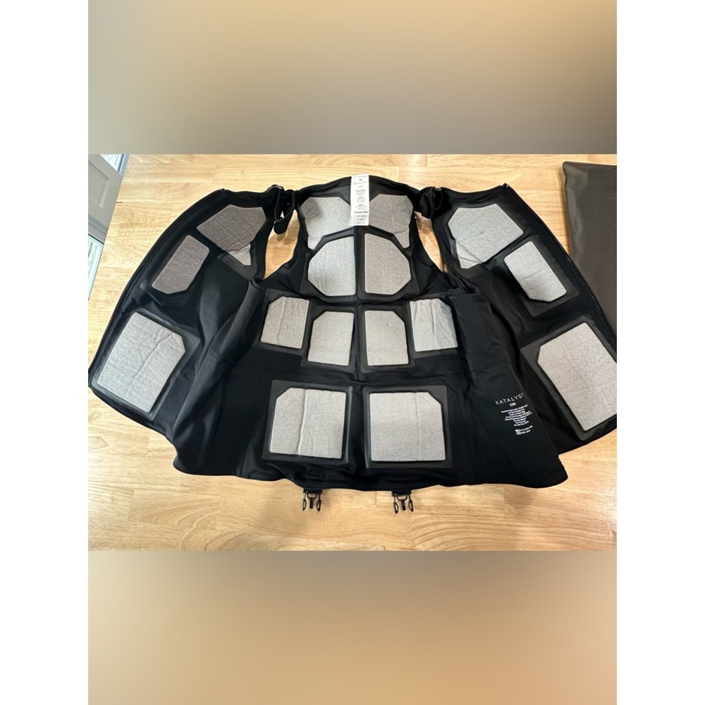 NEW Katalyst Gen 4 EMS Suit Bundle Vest + Shorts + Base Layers Read Description
