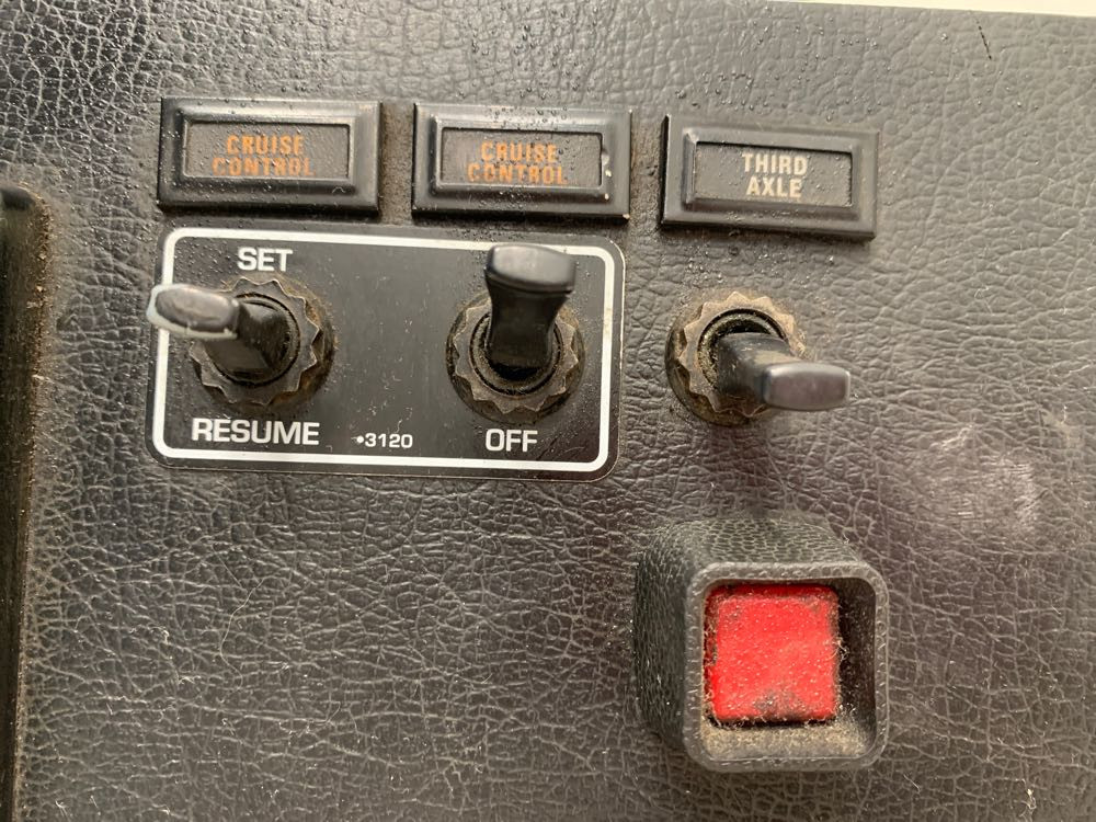 1999 Allison Trans. Electronic Shift Control K17686542F (678-10112)