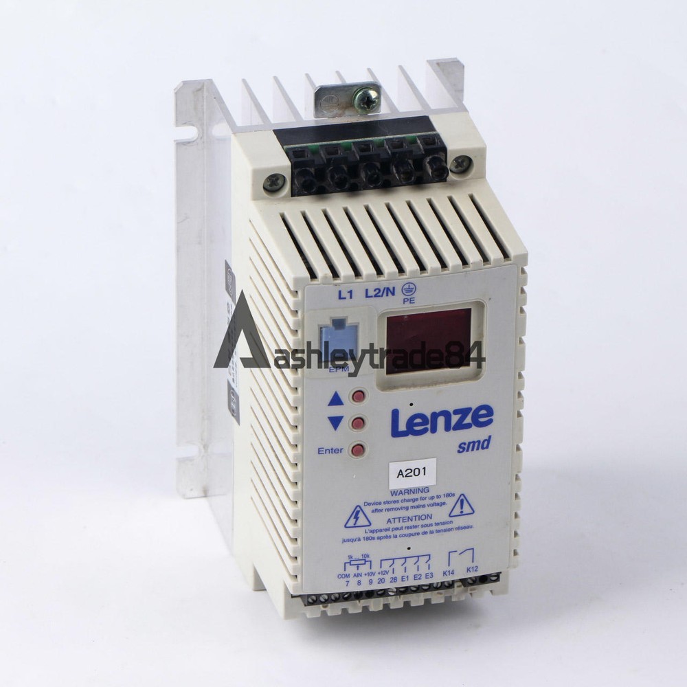 1PCS Used Lenze frequency converter ESMD751C4TXA