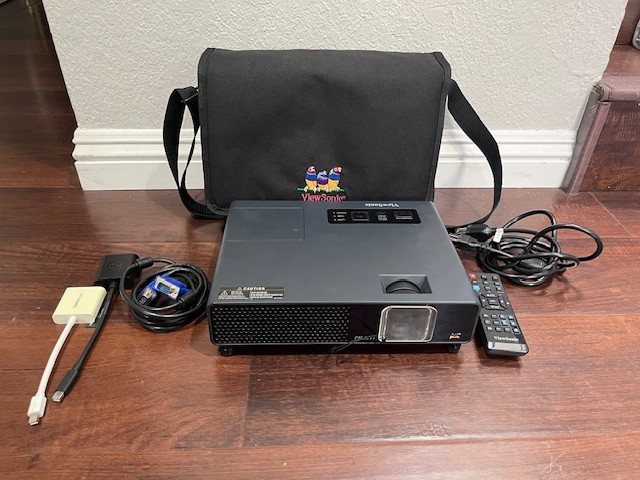 ViewSonic PJL3211 LCD Projector