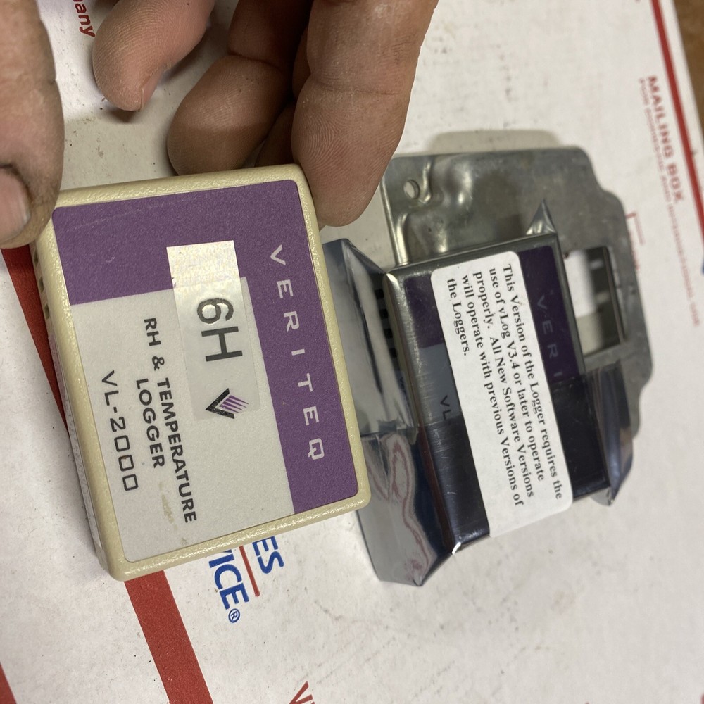 Vaisala VERITEQ RH & TEMPERATURE LOGGER VL-2000