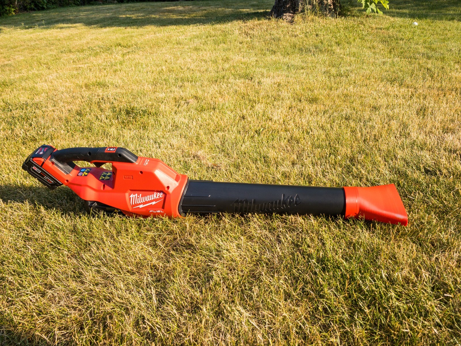 Milwaukee M18 Fuel Leaf Blower Flat Nozzle Attachment Tip, 2724-20 Tool