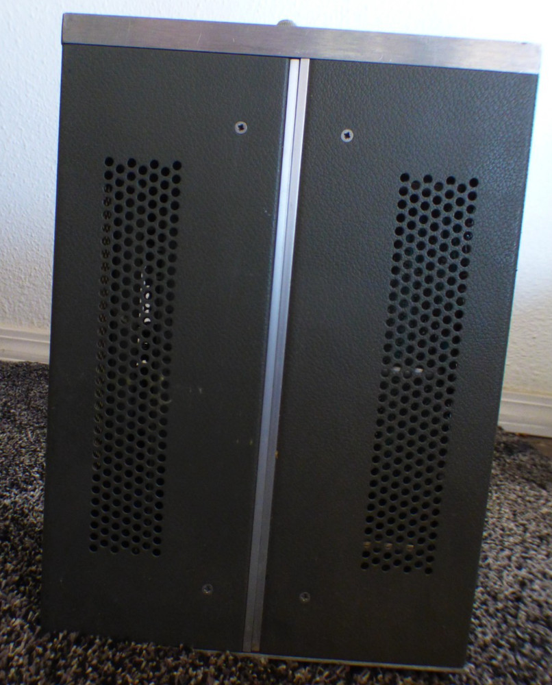 Hewlett Packard HP 8013B Pulse Generator. Used, untested except for plug in.