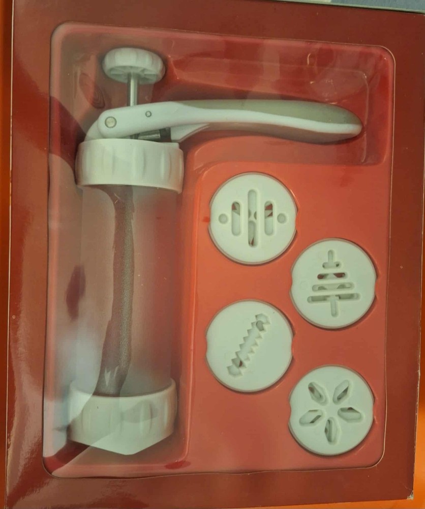 NEW Wilton Cookie Max Cookie Press