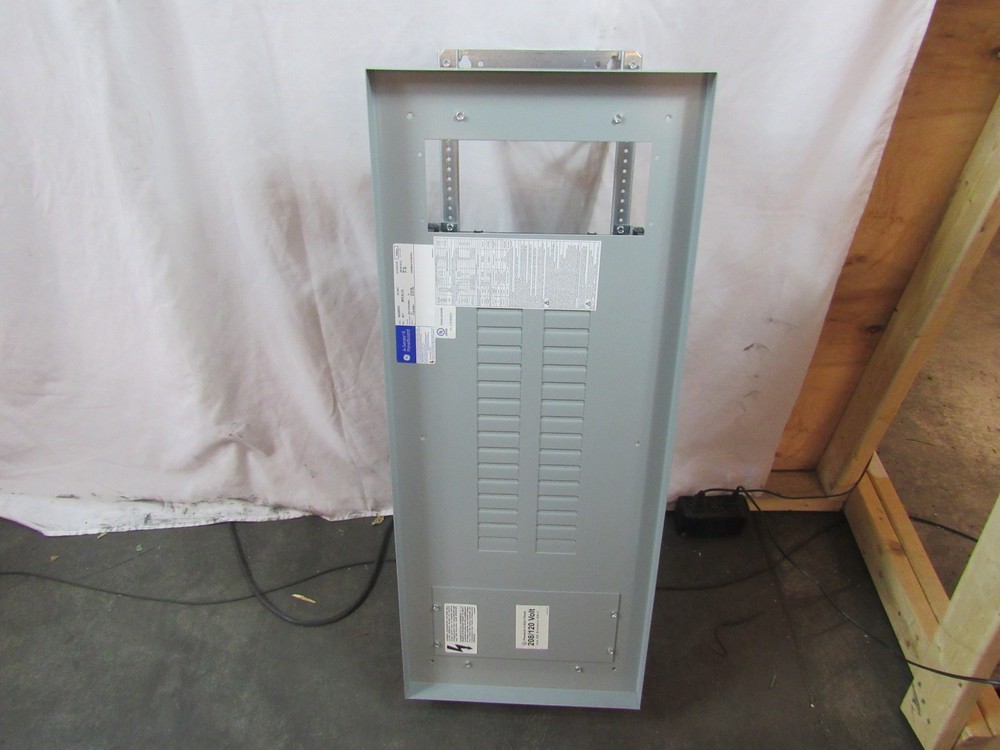 GE AQU3302RCXAXT1 Loadcenters and Panelboards