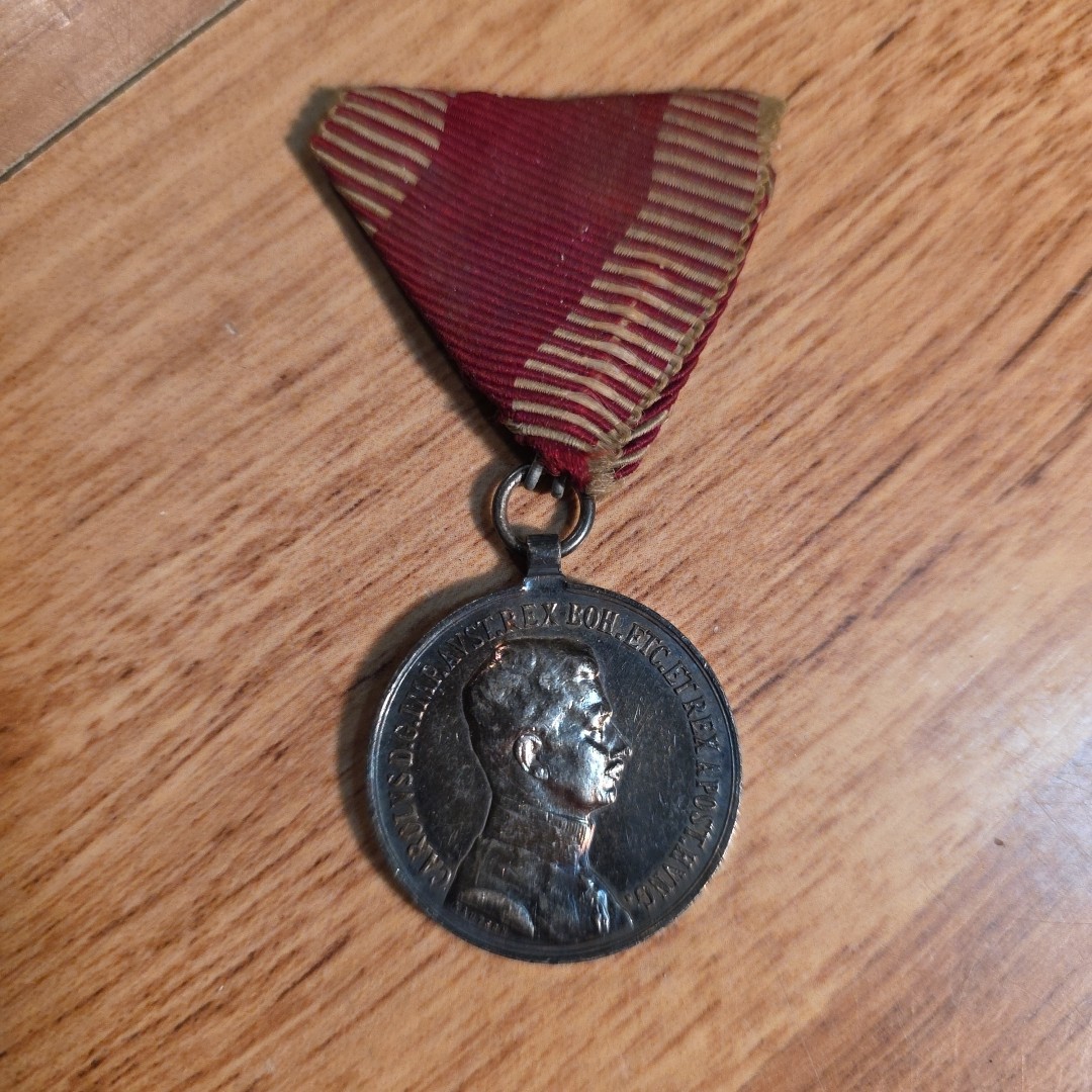 Austro-Hungarian WW1 Bravery Medal Karl I post world war 1