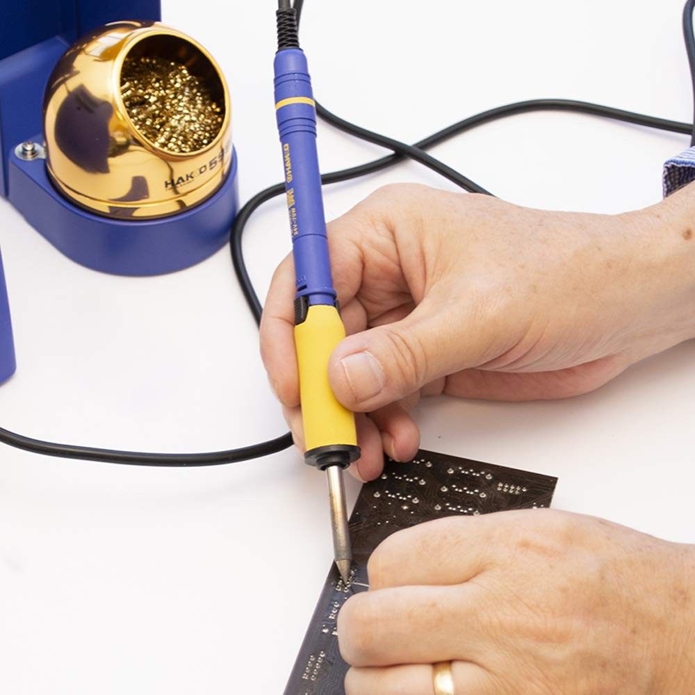 Hakko FM2027-01 Soldering Iron