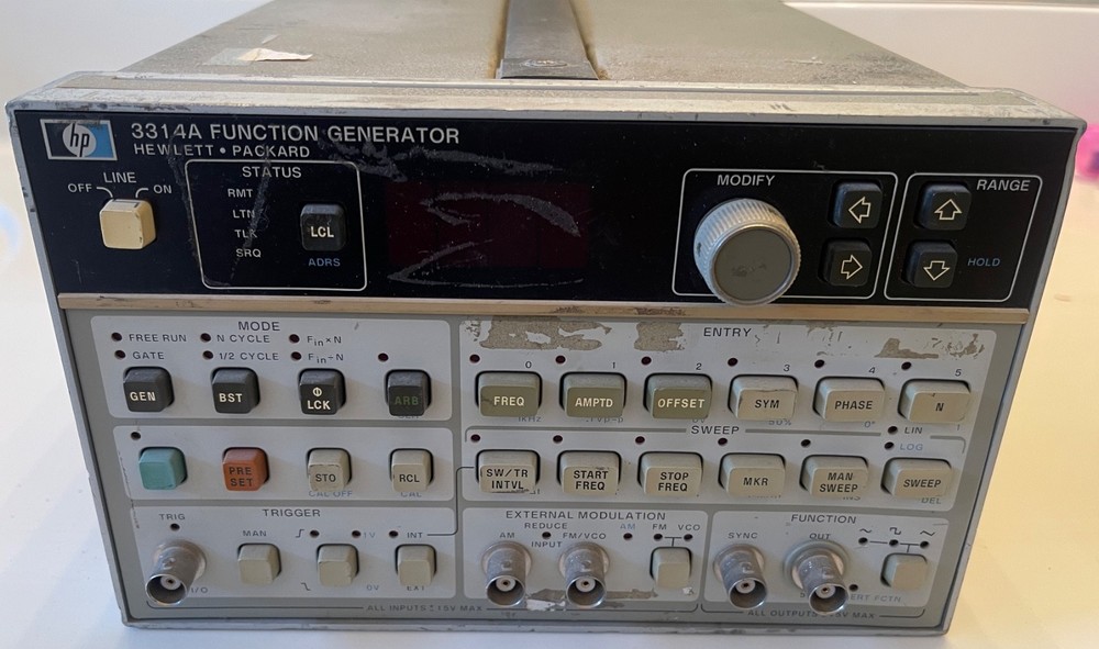HP 3314A Function Generator (for parts)