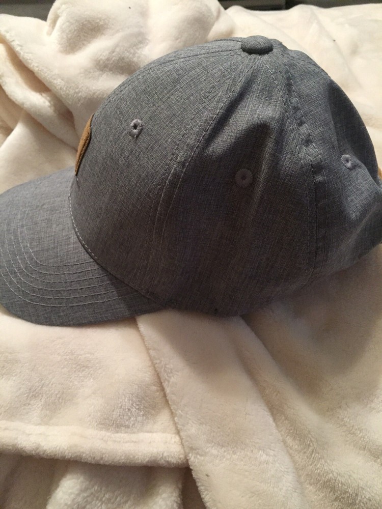 PGA Tour Hat Golf Ball Cap Grey Tan EUC
