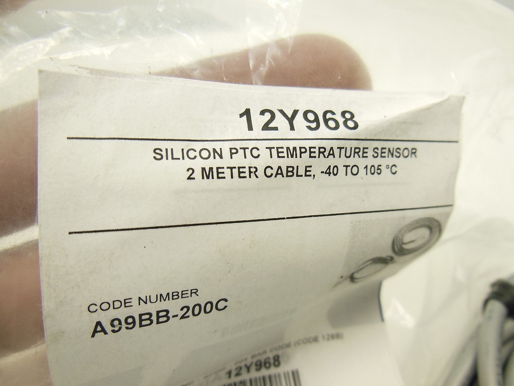JOhnson Controls 12Y968 Silicon PTC Temperature Sensor 2 Meter cable -40 - 105C