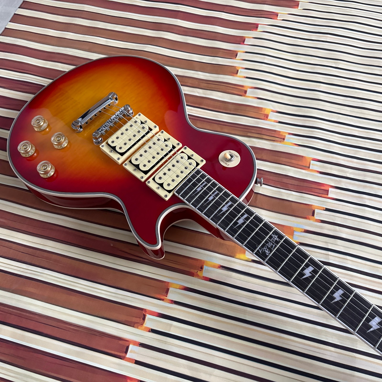 1997 Ace Frehley Signature Les Paul Custom! Cherry Sunburst solid Mahogany Body