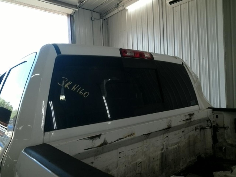 RAM2500 2019 High Mounted Stop Light 104892156