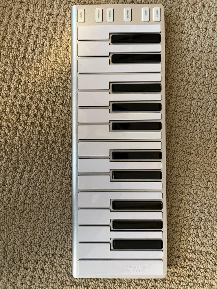 CME Xkey Air 25-key Bluetooth MIDI Controller